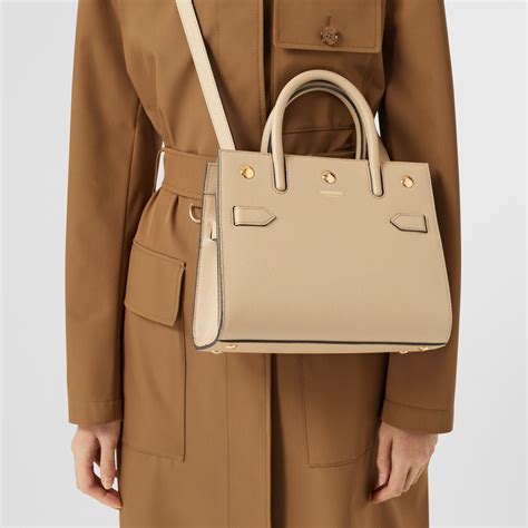 latest burberry handbags 2015